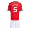 Manchester United Harry Maguire #5 Hjemmedraktsett Barn 2025-26 Kortermet (+ Korte bukser)